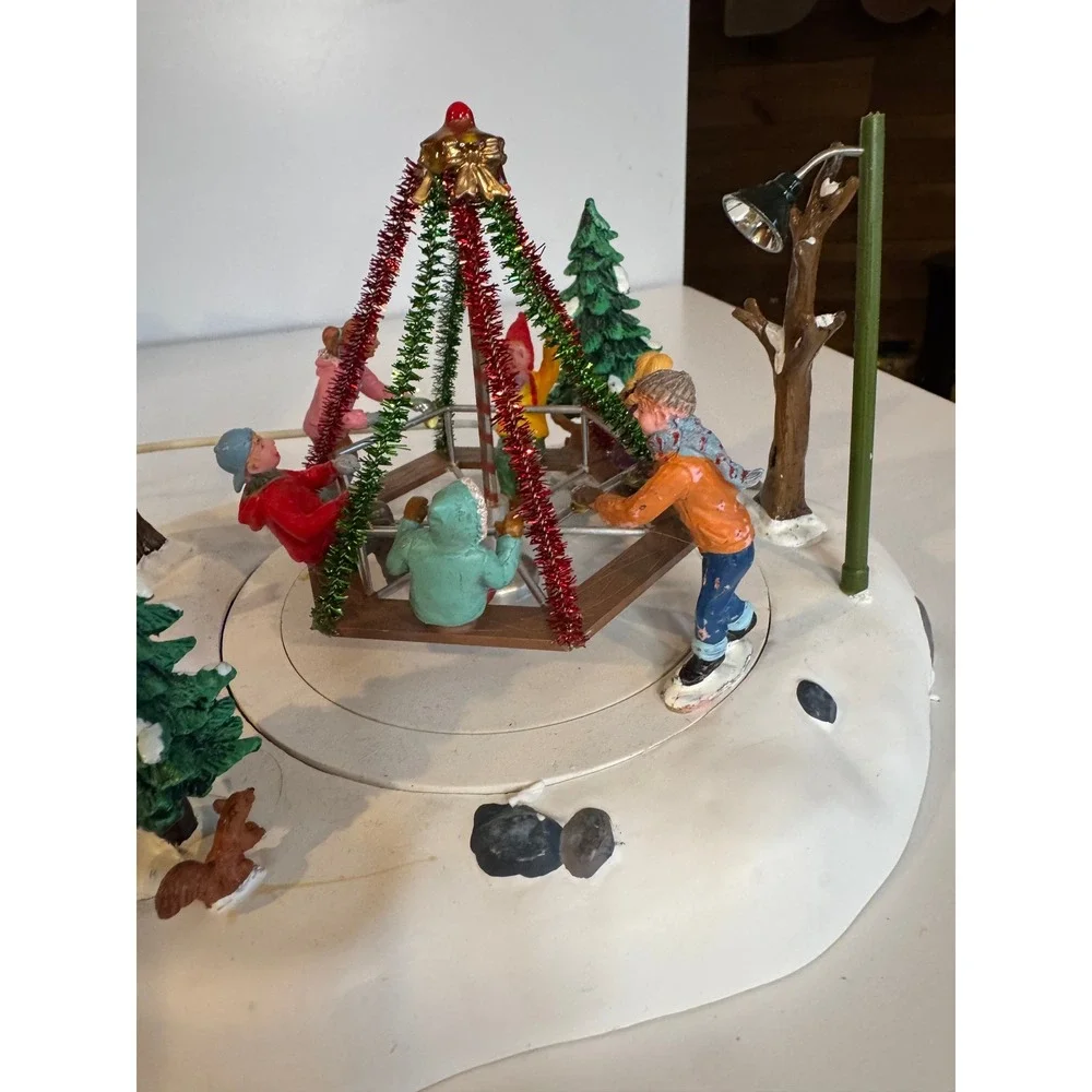 NIB Lemax 14340 Lighted‎ Animated Winter Playground Village Retired